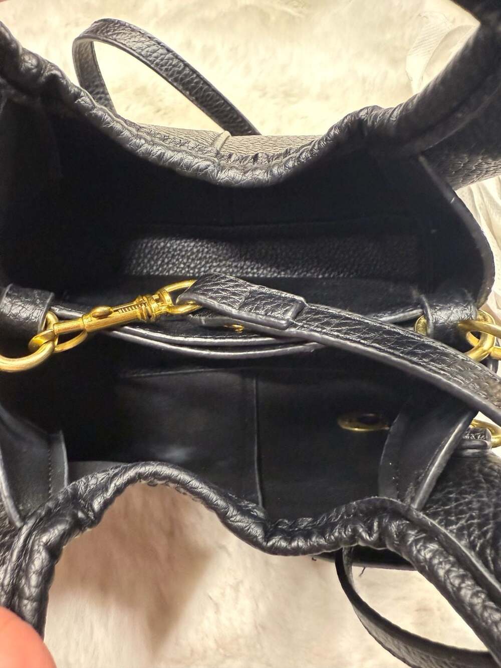 Coach Lana Shoulder Bag 19 Black Pebble Leather + Dust Bag - Picture 9 of 9